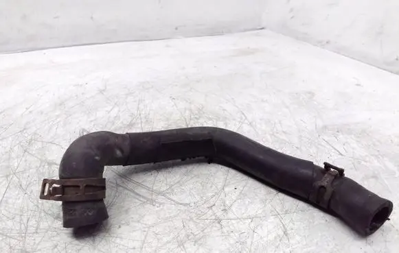 Volkswagen Caddy Engine coolant pipe/hose