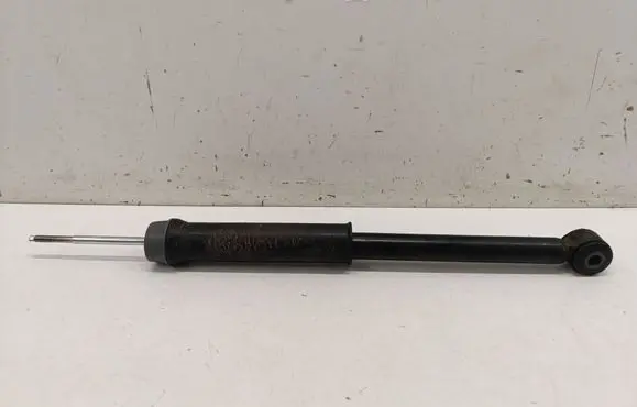 Renault Arkana Rear shock absorber/damper 562100741R