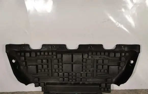 Engine splash shield/under tray