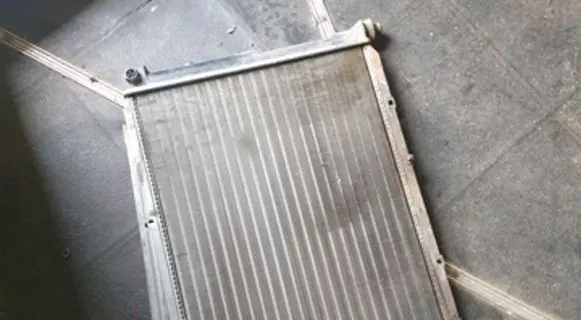 Renault Megane I Coolant radiator