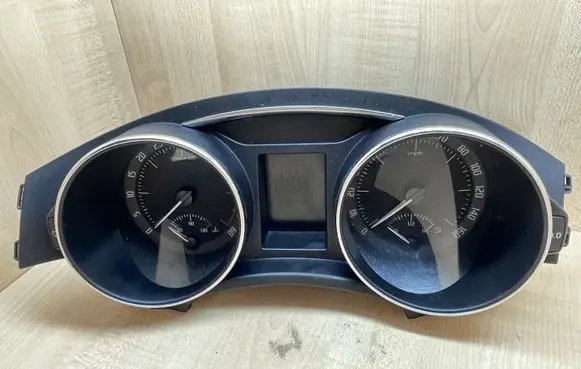 Skoda Superb B6 (3T) Speedometer (instrument cluster) A2C53219665 A2C53339293 3T2920941D