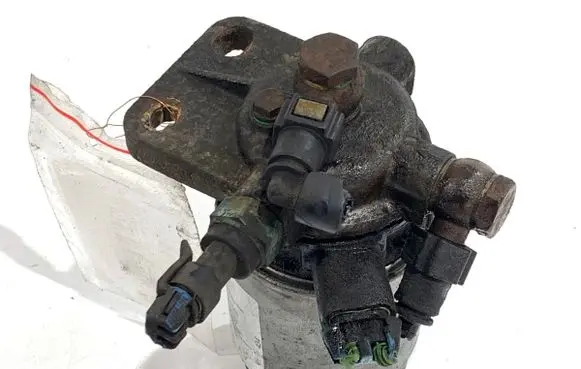 Volvo S60 Fuel filter housing 