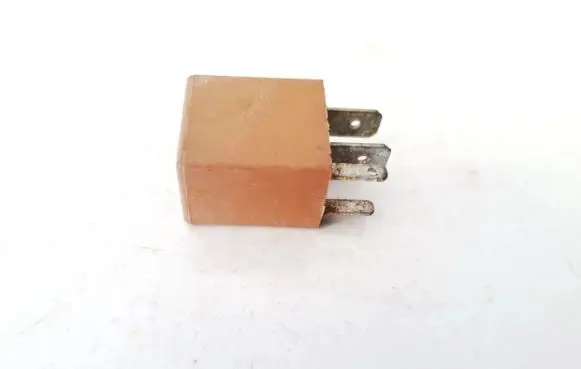 Ford Fiesta Other relay A1001X001 A1001-X001
