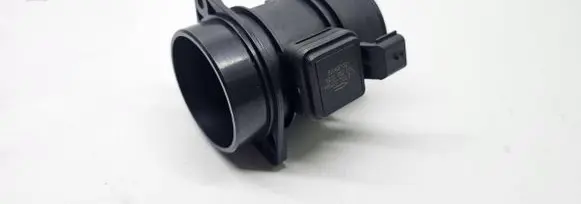 Renault Megane IV Mass air flow meter 5WK97021 8200682558