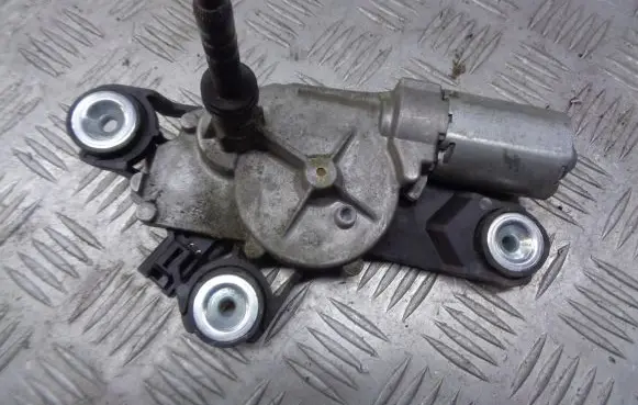 Ford Focus C-MAX Wiper motor 0390201582