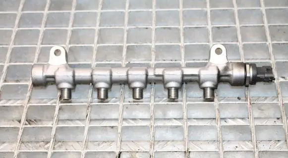 KIA Ceed Fuel main line pipe 314002A420