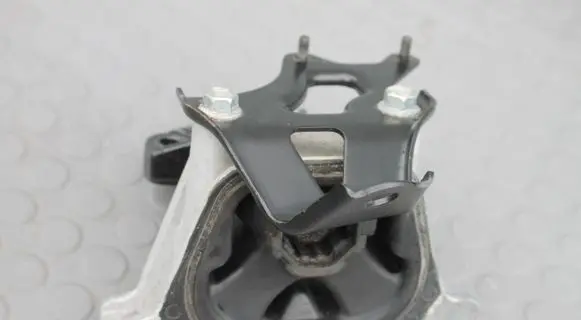 Suzuki SX4 S-Cross Gearbox mounting bracket LAPA-SKRZYNI LAPA-LEWA-SKRZYNI