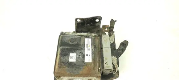 Opel Zafira B Engine control unit/module ECU 98113173 MB2758008167