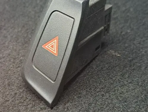 Audi A4 S4 B8 8K Hazard light switch 8K1941509