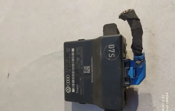 Volkswagen PASSAT B6 Gateway control module 3C0907530C