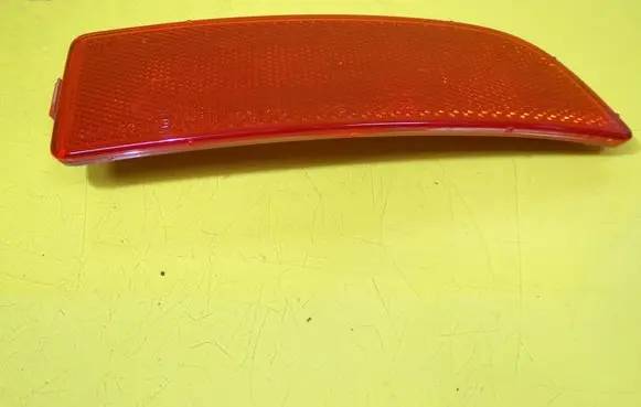 Mercedes-Benz Sprinter W901 W902 W903 W904 Rear tail light reflector A9068260040