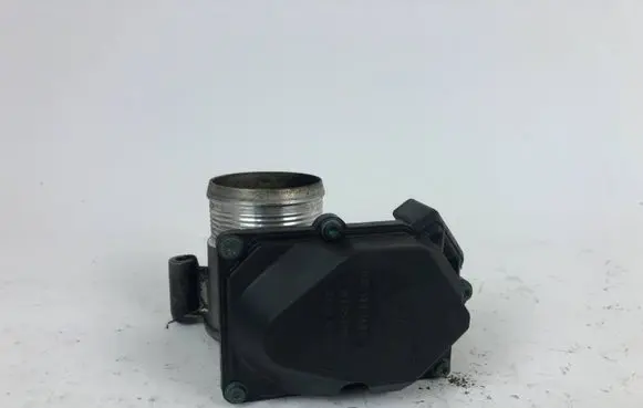 Audi A4 S4 B8 8K Throttle valve 03L128063E A2C53338105