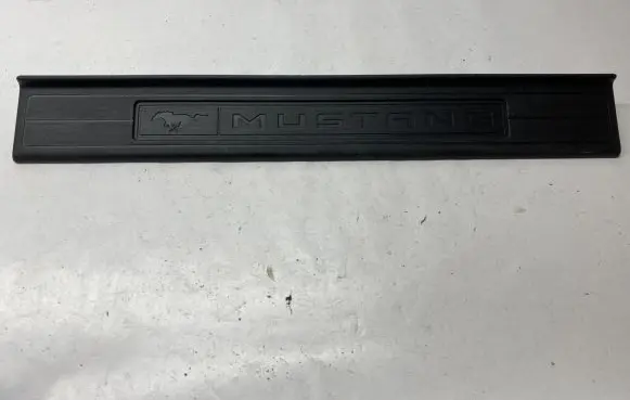Ford Mustang VI (A) pillar trim FR3B6313222