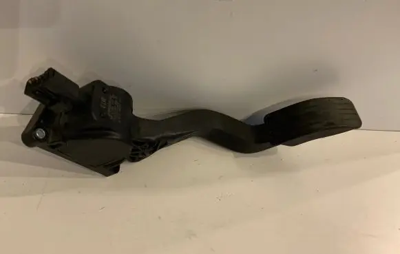 Citroen C4 I Accelerator throttle pedal 0280755041