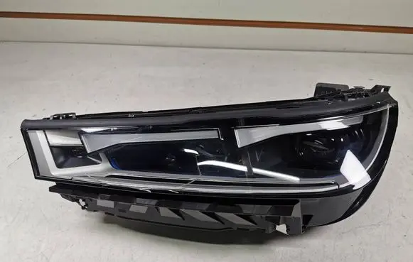 BMW iX Headlight/headlamp 1EX2766 5A3CEA105 MDF15174A