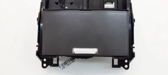 Lexus IS 220D-250-350 Ashtray (front) 