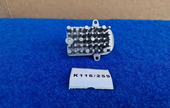 Volkswagen Tiguan LED ballast control module 000863