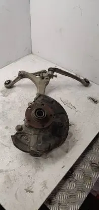 Audi A4 S4 B7 8E 8H Front wheel hub spindle knuckle