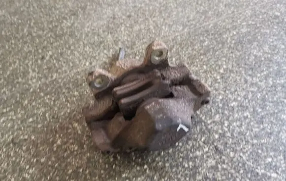 Mercedes-Benz C W202 Rear brake caliper