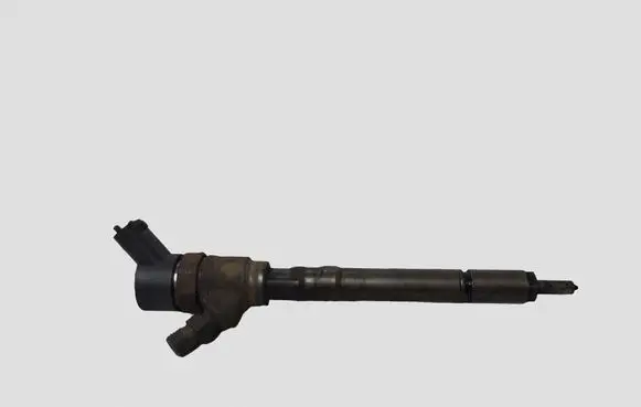 Hyundai Tucson JM Fuel injector 0445110064 3380027010