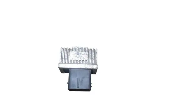 Renault Vel Satis Glow plug pre-heat relay 132122 4224