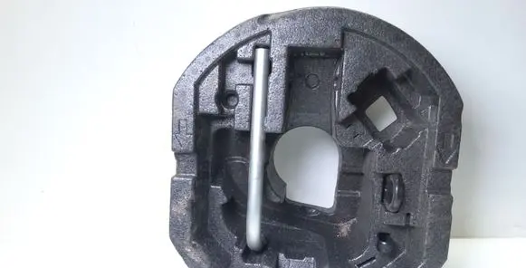 Skoda Fabia Mk3 (NJ) Tool box 6V0012115