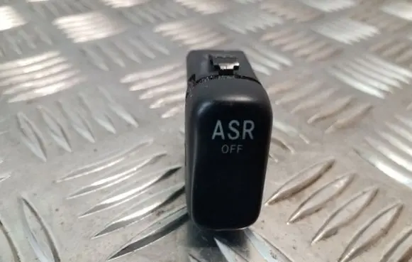 Traction control (ASR) switch