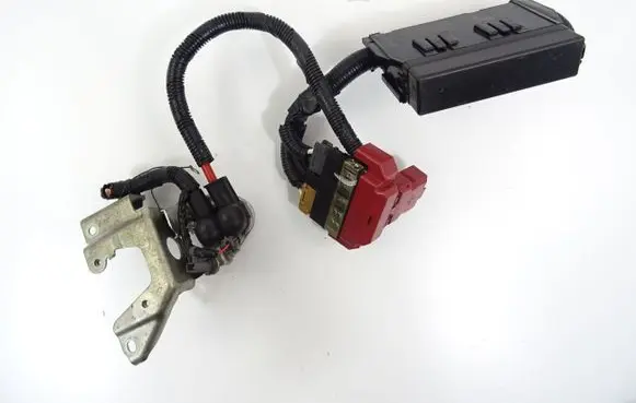 Nissan Juke I F15 Combustion relay 251151KA0A