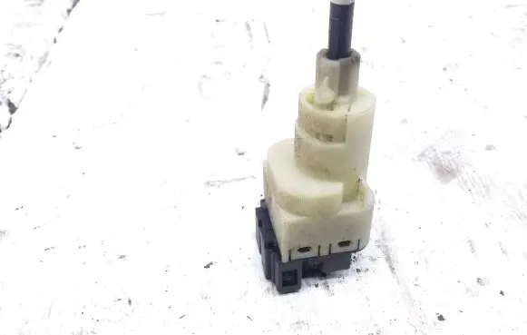 Clutch pedal sensor