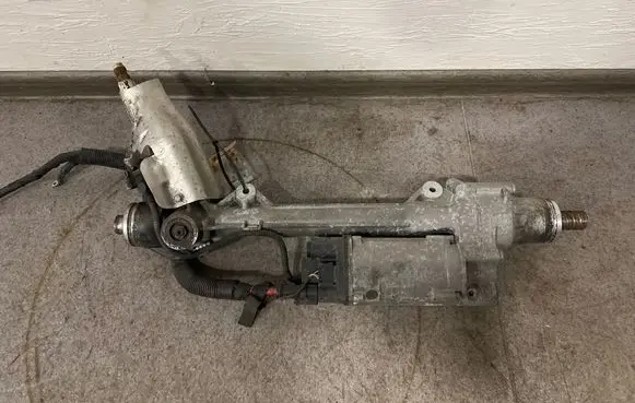 BMW M3 F80 Steering rack 7852598