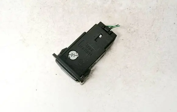 Toyota Avensis T250 Traction control (ASR) switch tr8801