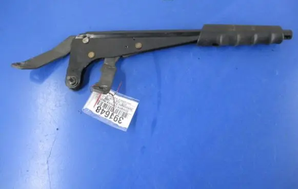 Volkswagen Polo II 86C 2F Handbrake/parking brake lever assembly 867711301D