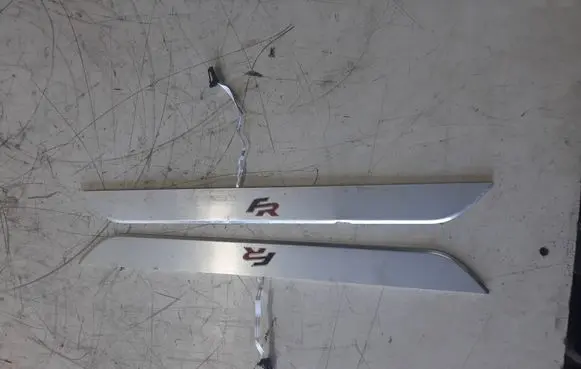 Seat Leon (5F) Front sill (body part) 
