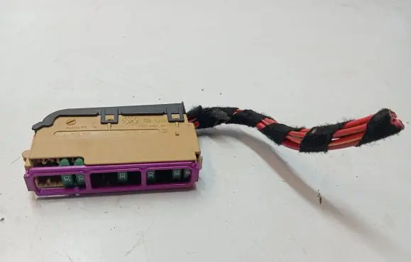 Porsche Macan (95B) Fuse module 8K0941824A