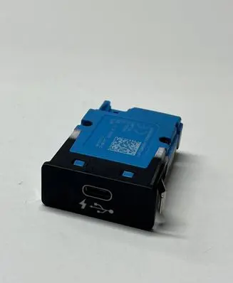 USB socket connector