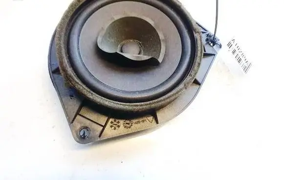 Toyota Avensis T250 Front door speaker 8616002380