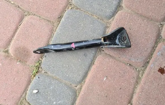 Opel Insignia B ABS pump bracket 