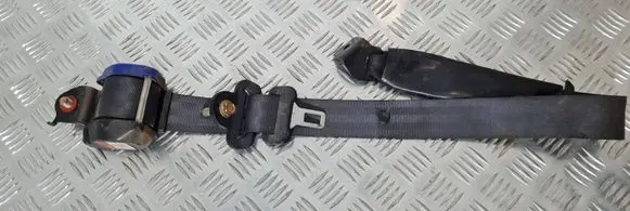 Hyundai Galloper Third row seat belt 