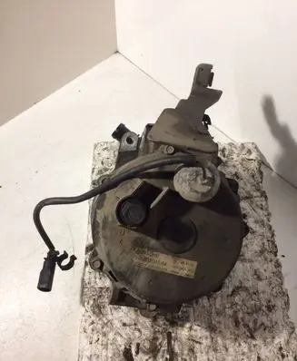 Porsche Cayenne (9PA) Generator/alternator 94860301504 LR1190915