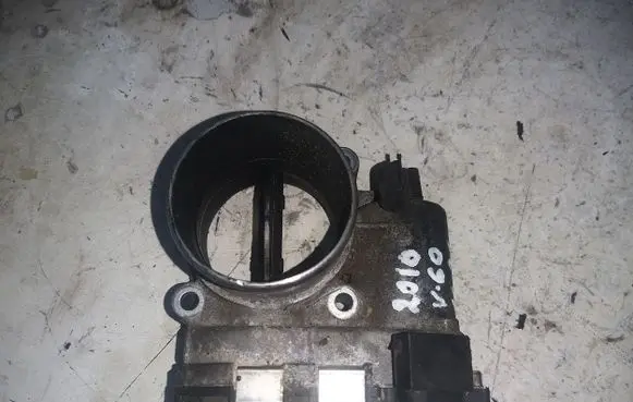 Volvo V60 Throttle valve 31216665