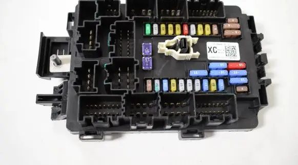Tesla Model X Fuse box set 1003440901C 1003440901