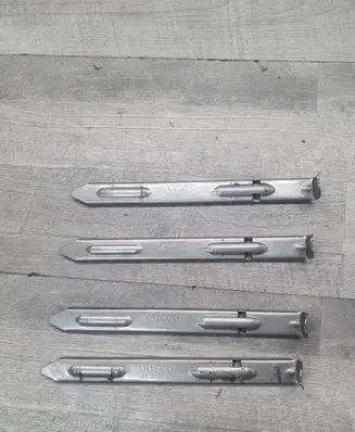Volvo XC70 Headlight/headlamp mounting bracket 30678340