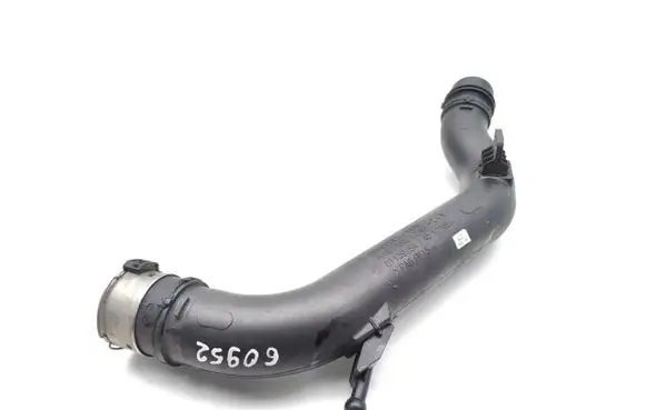 Mercedes-Benz A W176 Intercooler hose/pipe A6070900242 0113925A 4012768A