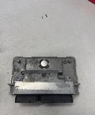Seat Ibiza III (6L) Engine control unit/module 03E906019E 5WA11022 03E906019AL