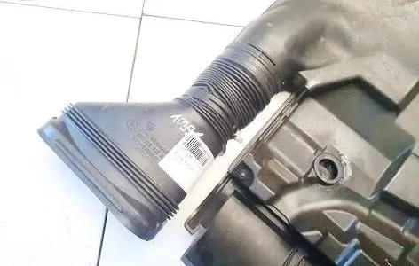 Audi TT TTS Mk2 Air intake hose/pipe 1k0129618ah