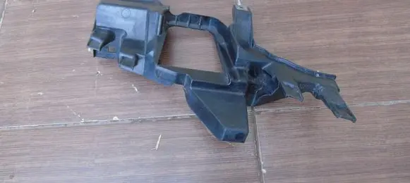 BMW 7 E65 E66 Headlight/headlamp mounting bracket 51642990180