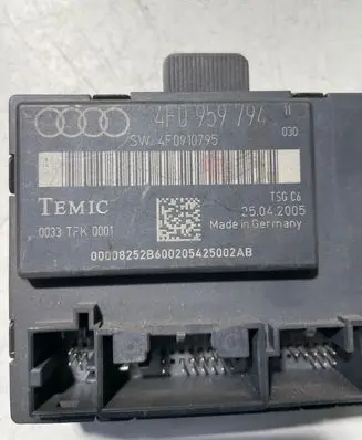 Audi A6 S6 C6 4F Door control unit/module 4F0959794