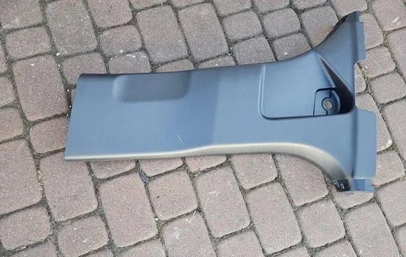 Toyota Highlander XU70 (B) pillar trim (bottom) 624140E080