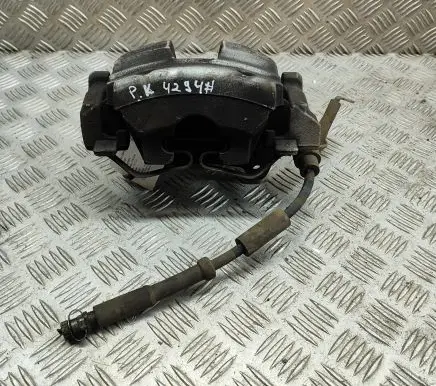 Volvo S60 Front brake caliper 31665740