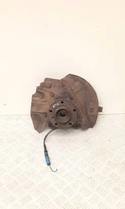 BMW X5 E53 Front wheel hub spindle knuckle